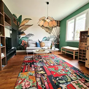 https://bonheur-dans-le-finistere-cosy-jardin-2-8-pers.inbrittany.com