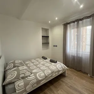 T2 Renove A 15 Min De Lyon Pierre-Bénite